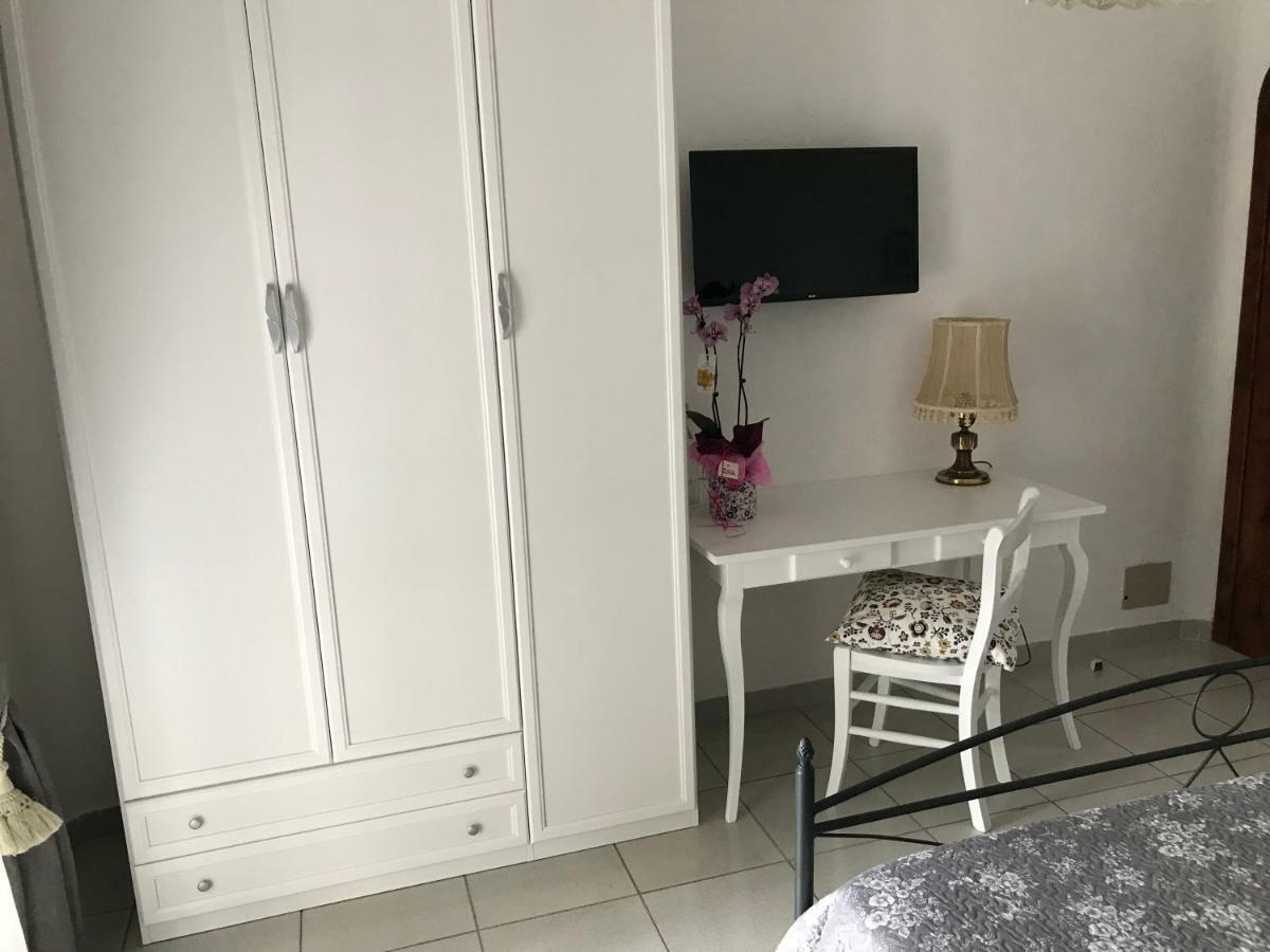 La Terrazzina Sul Tramonto Bed & Breakfast Forio  Exterior photo